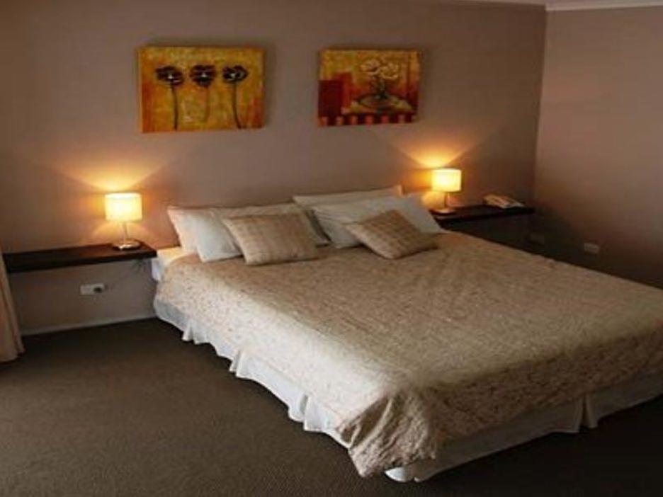 Central Deborah Motel Бендіго Номер фото