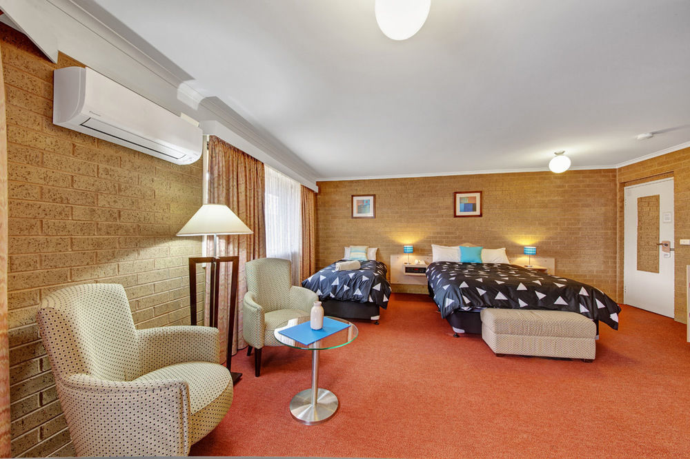 Central Deborah Motel Бендіго Екстер'єр фото